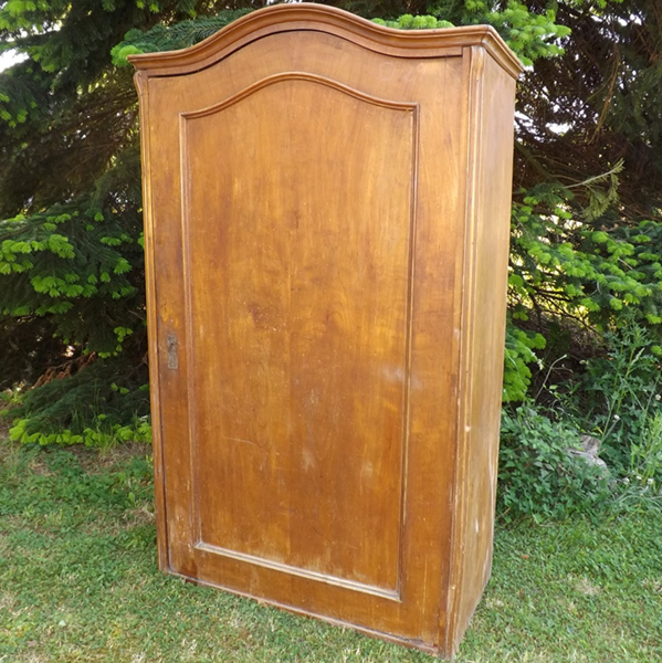 Fachhandel für antike Möbel und Vintage